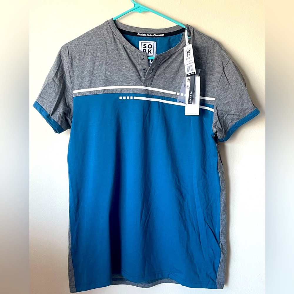 NWT Straight out of Brooklyn flex fit polo size M